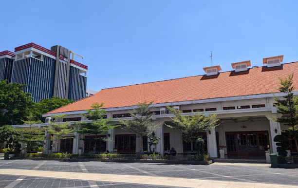 gedung_balai_pertemuan_pemuda (2).jpg