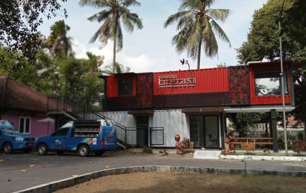 perpustakaan_dan_ruang_baca_kabupaten_blitar.jpg